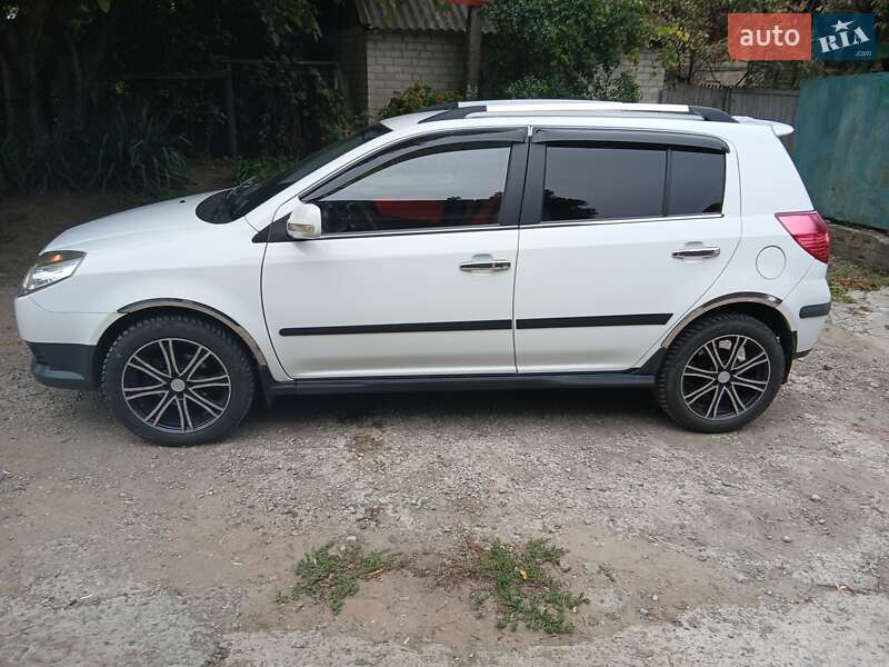 Хэтчбек Geely MK Cross 2014 в Запорожье