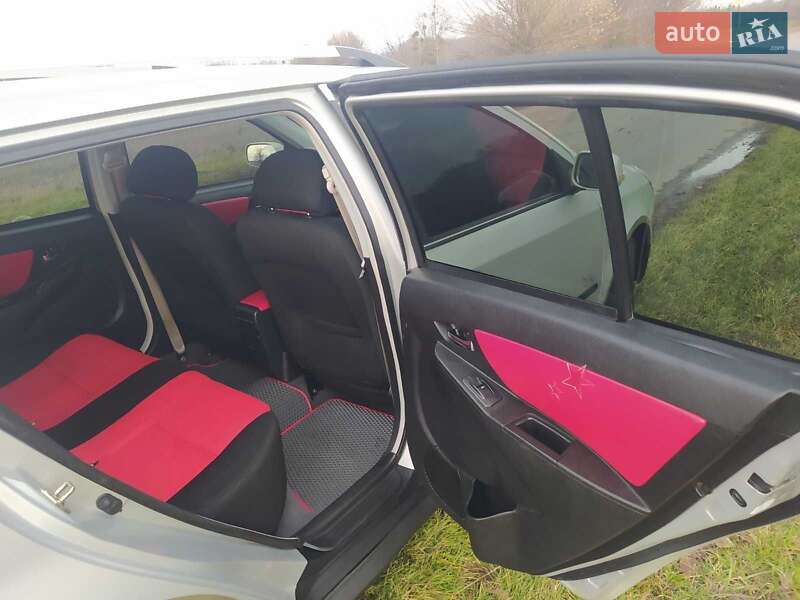 Хетчбек Geely MK Cross 2013 в Диканьці фото 16 Хетчбек Geely MK Cross 2013 в Диканьці