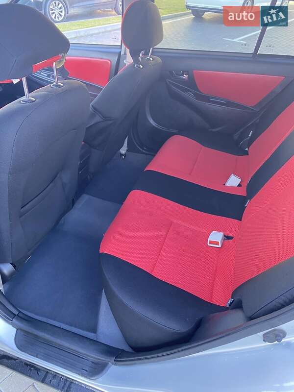 Хэтчбек Geely MK Cross 2013 в Львове фото 10 Хэтчбек Geely MK Cross 2013 в Львове