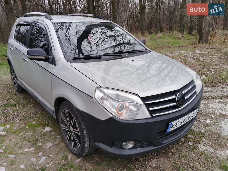 Хэтчбек Geely MK Cross 2014 в Партизанском