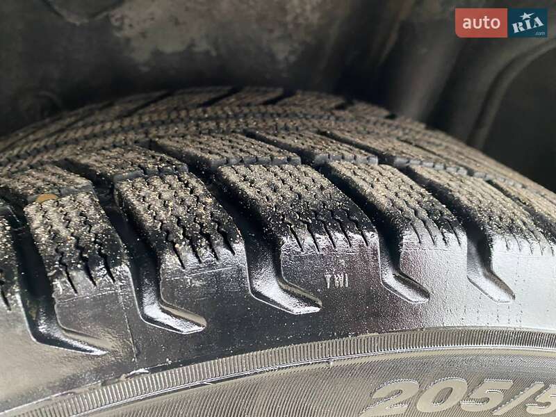 Хэтчбек Geely MK Cross 2014 в Ивано-Франковске фото 29 Хэтчбек Geely MK Cross 2014 в Ивано-Франковске