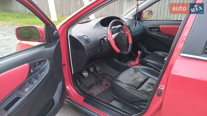 Хэтчбек Geely MK Cross 2012 в Прилуках