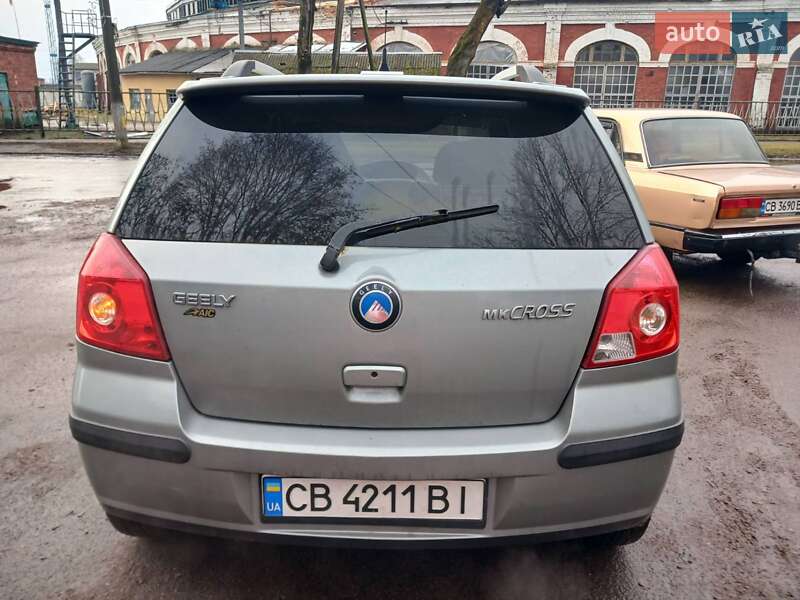 Хэтчбек Geely MK Cross 2014 в Сновске