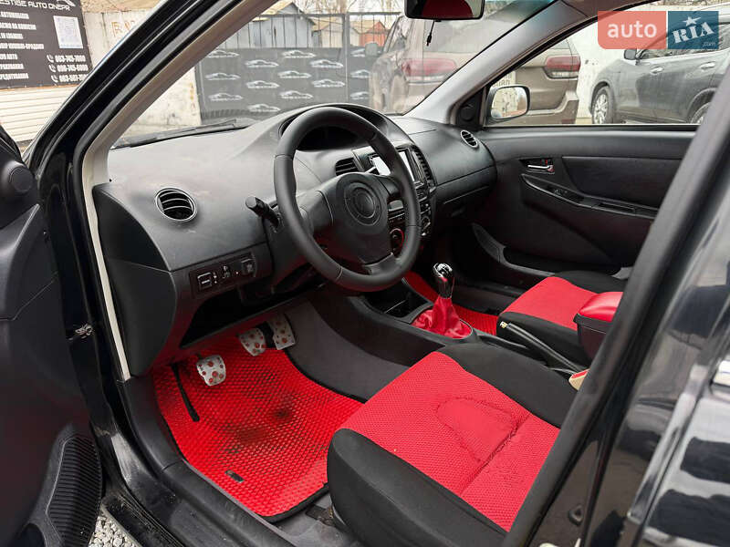 Хэтчбек Geely MK Cross 2013 в Днепре