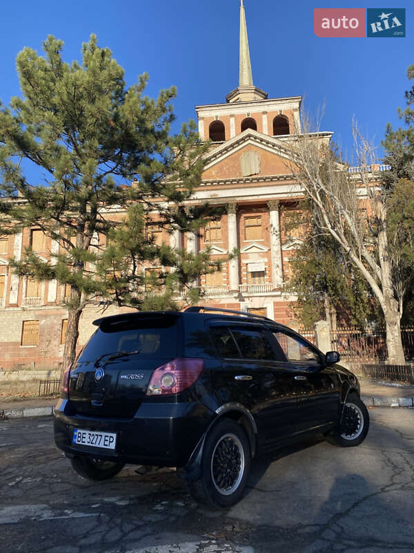 Хэтчбек Geely MK Cross 2014 в Николаеве