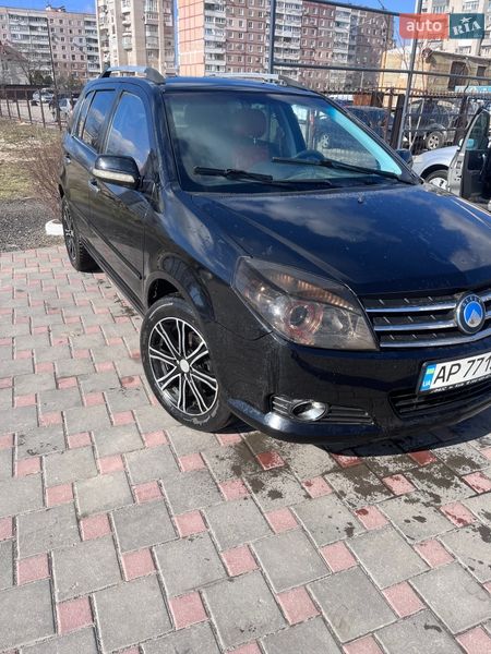 Geely MK Cross 2013