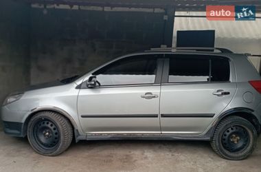 Хетчбек Geely MK Cross 2013 в Дніпрі