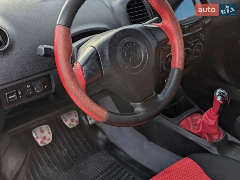 Хетчбек Geely MK Cross 2013 в Запоріжжі фото 5 Хетчбек Geely MK Cross 2013 в Запоріжжі