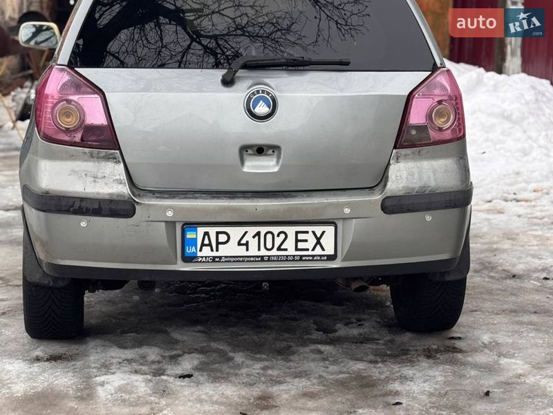 Хэтчбек Geely MK Cross 2013 в Прилуках