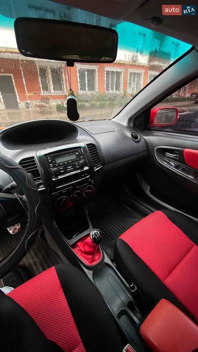 2012 Geely MK Cross - мініатюра 12