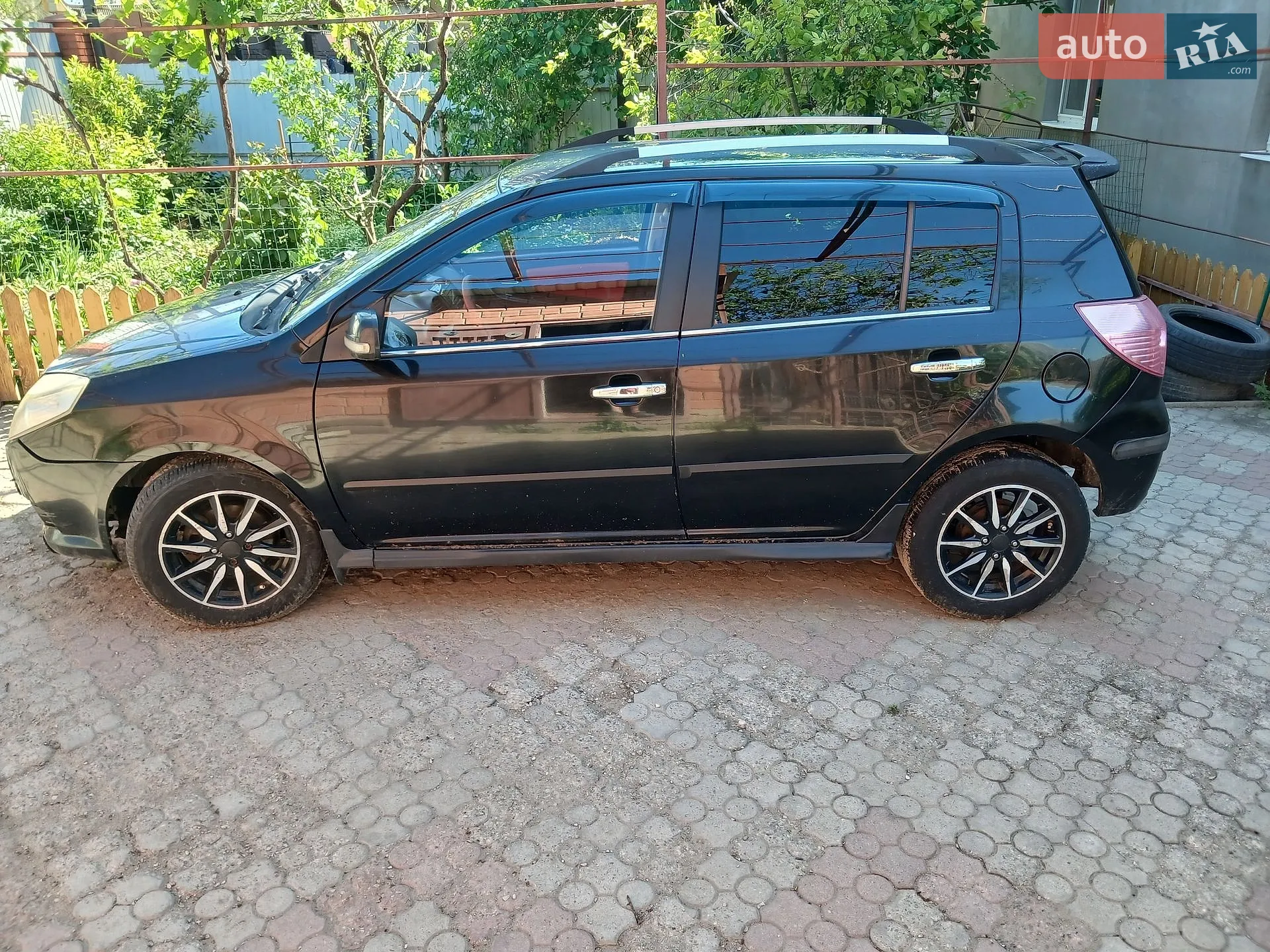 2014 Geely MK Cross - мініатюра 5