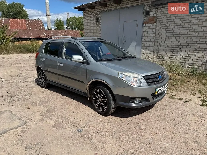Geely MK Cross 2013