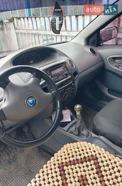 Седан Geely MK 2010 в Емильчине