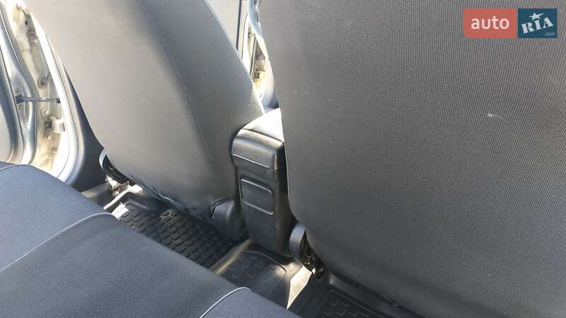 Седан Geely MK 2012 в Львові