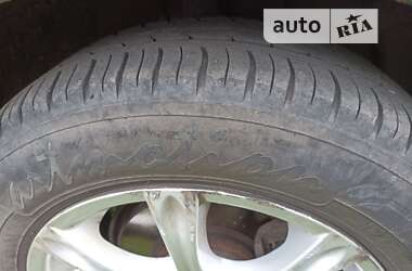 Седан Geely MK 2012 в 