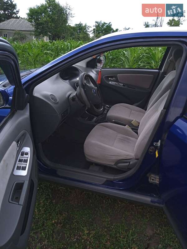 Седан Geely MK 2007 в Саврани