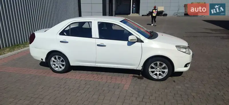 Geely MK