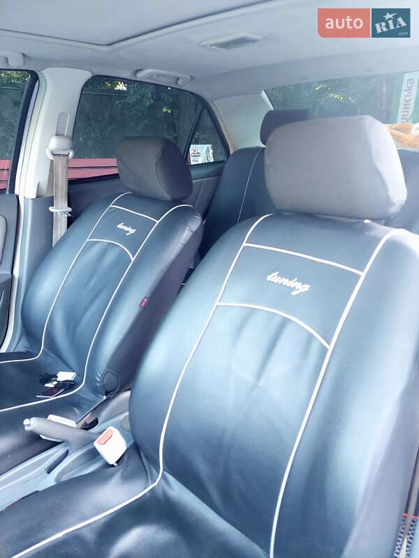 Седан Geely MK 2011 в Павлограді