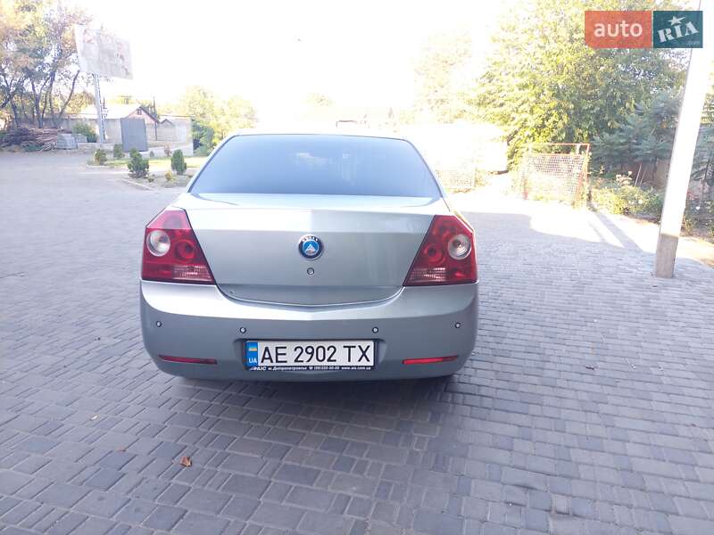 Седан Geely MK 2011 в Павлограді