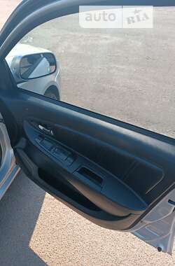 Седан Geely MK 2011 в 