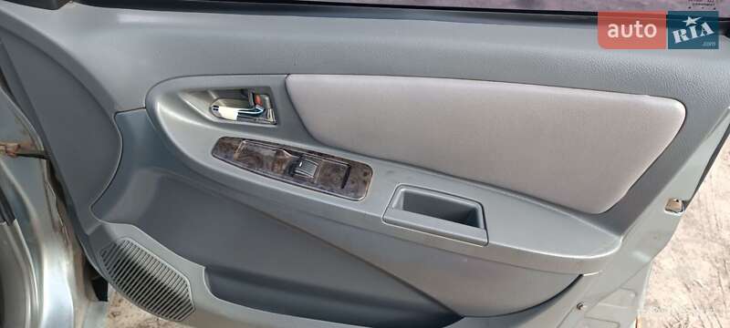 Седан Geely MK 2009 в Вараше
