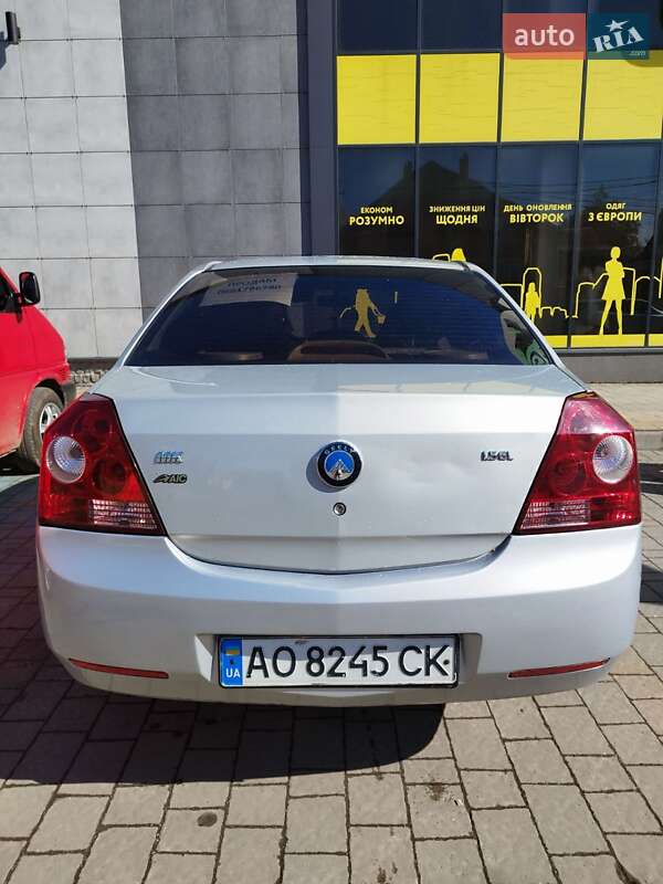 Седан Geely MK 2013 в Мукачево