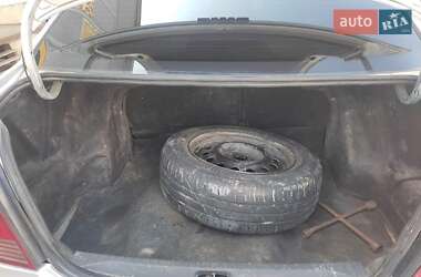 Седан Geely MK 2012 в 