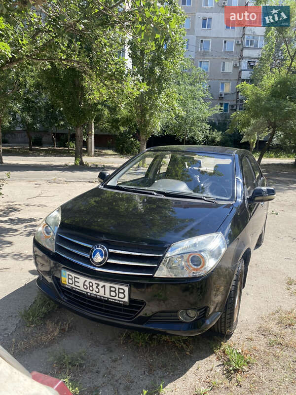 Седан Geely MK 2012 в 