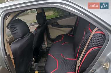 Седан Geely MK 2010 в 