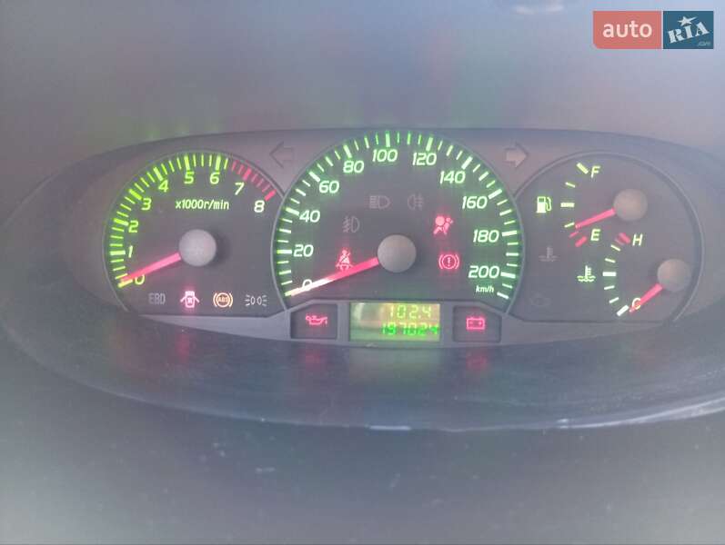 Седан Geely MK 2008 в Стрые