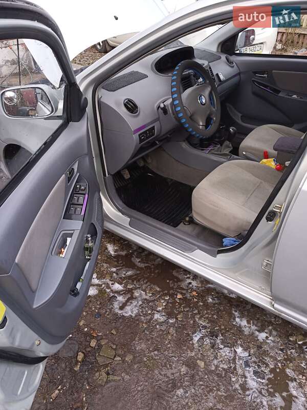 Седан Geely MK 2012 в Виннице