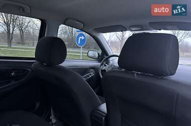 Седан Geely MK 2013 в 