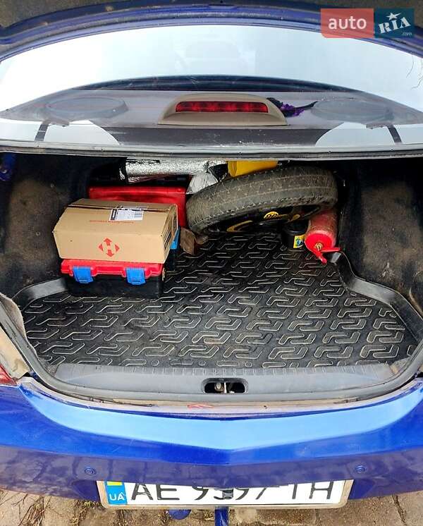 Geely MK 2010
