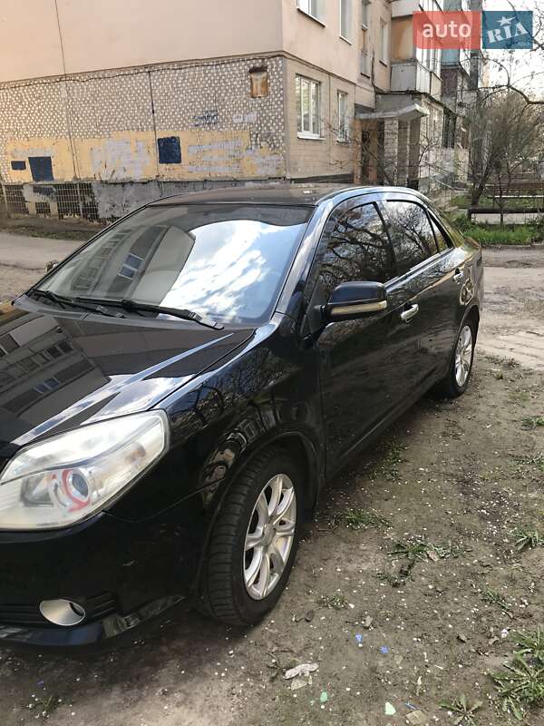 Седан Geely MK 2013 в 