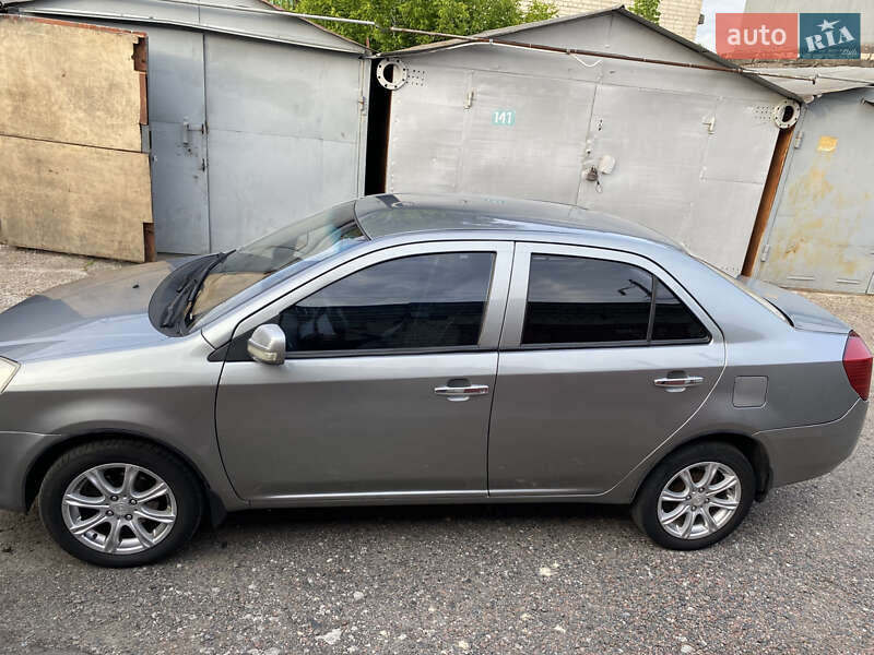 Седан Geely MK 2010 в Черкасах