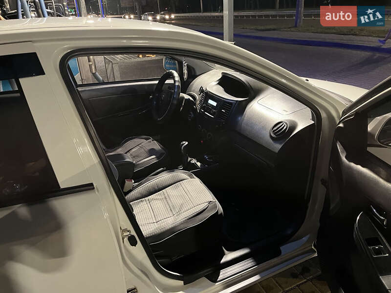 Седан Geely MK 2012 в Днепре фото 3 Седан Geely MK 2012 в Днепре