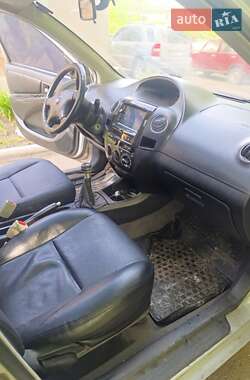 Седан Geely MK 2012 в 
