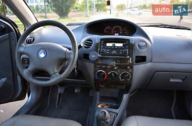 Седан Geely MK 2011 в 