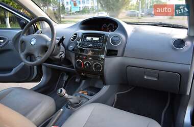 Седан Geely MK 2011 в 
