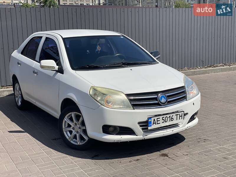Седан Geely MK 2013 в 