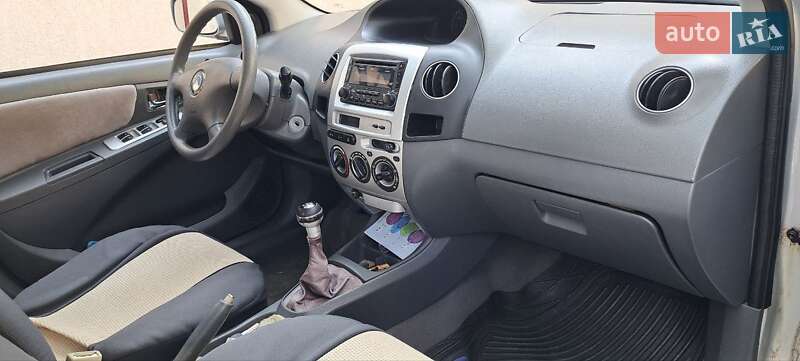Седан Geely MK 2008 в Ужгороде