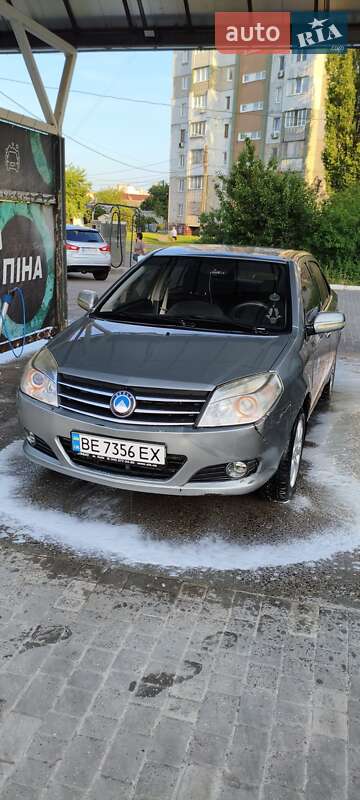 Седан Geely MK 2012 в 