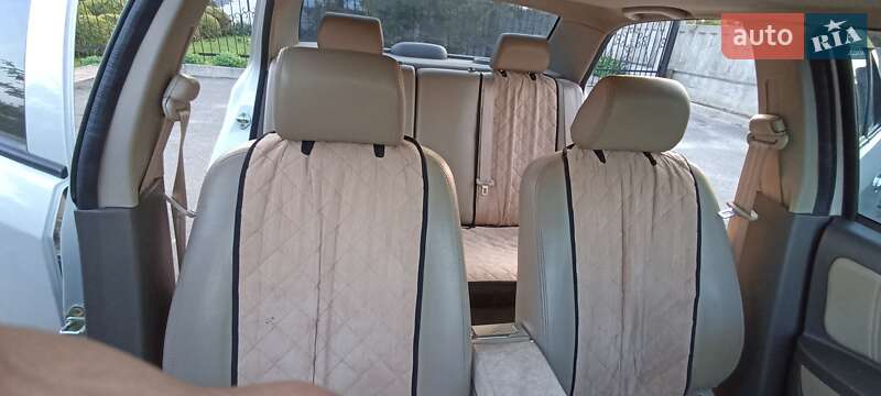 Седан Geely MK 2010 в Гадяче