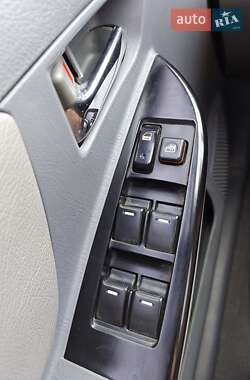 Седан Geely MK 2011 в 
