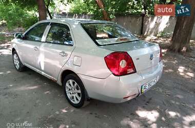 Седан Geely MK 2012 в 
