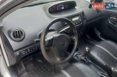 Седан Geely MK 2012 в 
