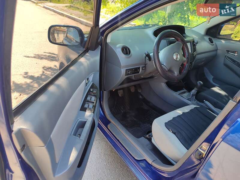 Хэтчбек Geely MK 2009 в Павлограде