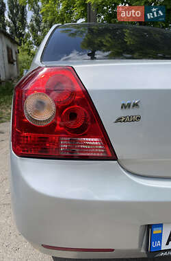 Седан Geely MK 2012 в 