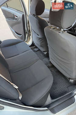 Седан Geely MK 2012 в 