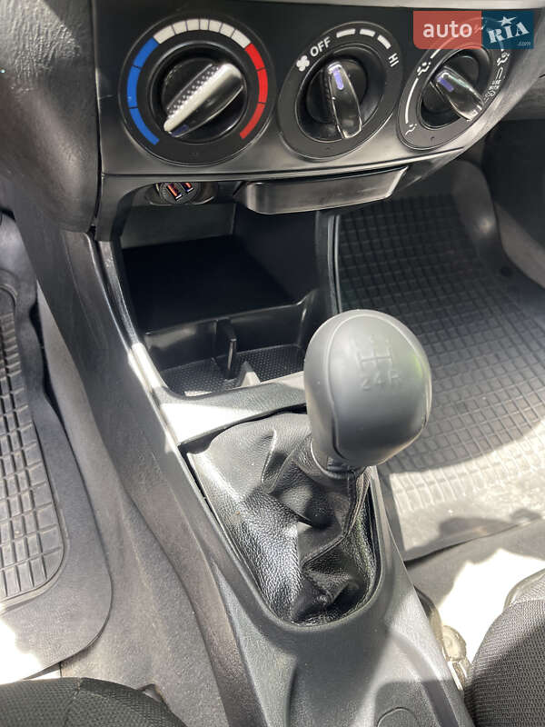 Седан Geely MK 2012 в Кривому Розі